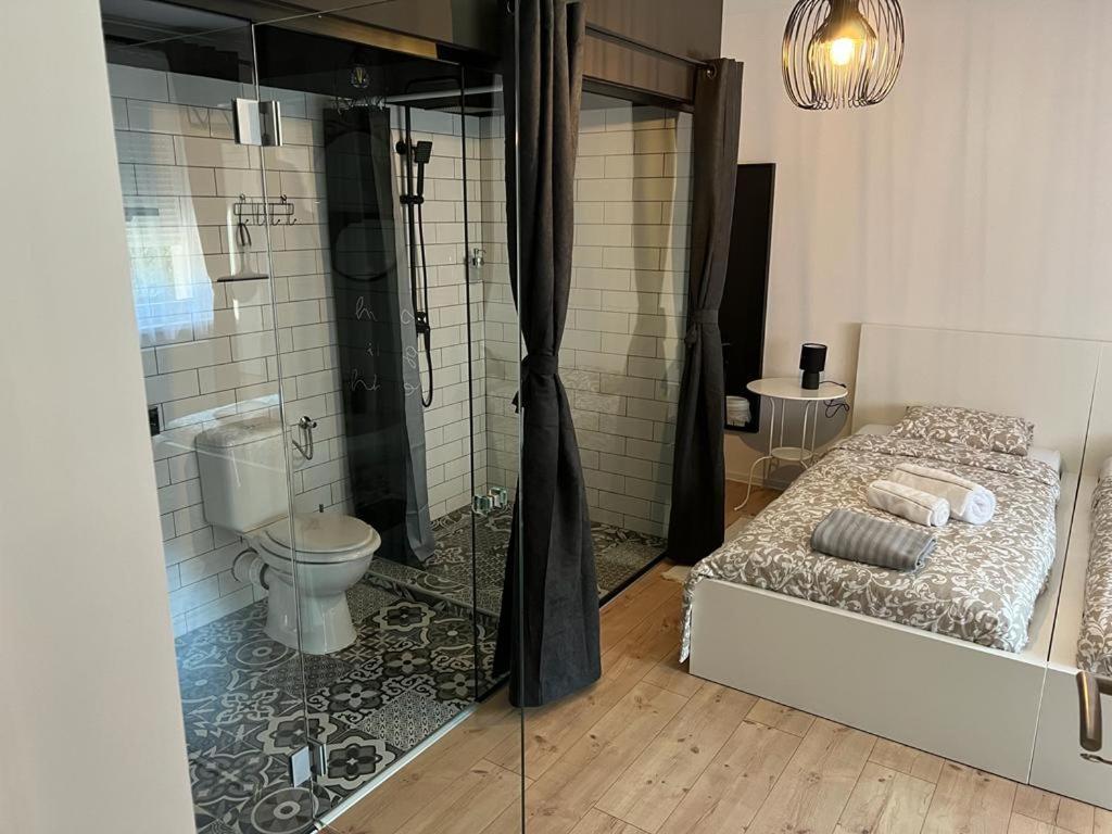 4 Stars Rooms Near Airport Scitarjevo Exteriér fotografie