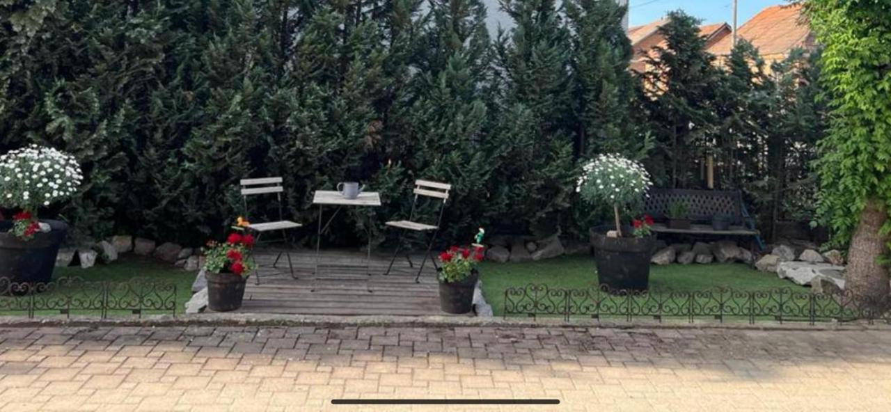 4 Stars Rooms Near Airport Scitarjevo Exteriér fotografie